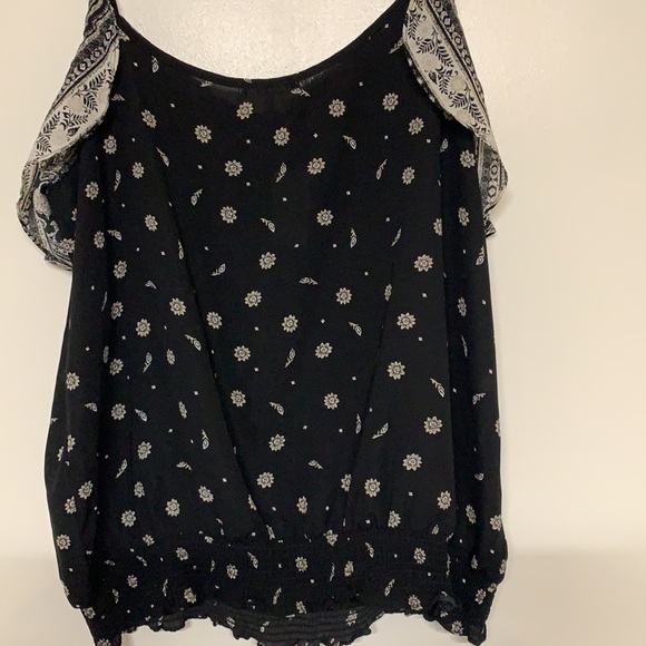 Maurices Blouse - Picture 2 of 4